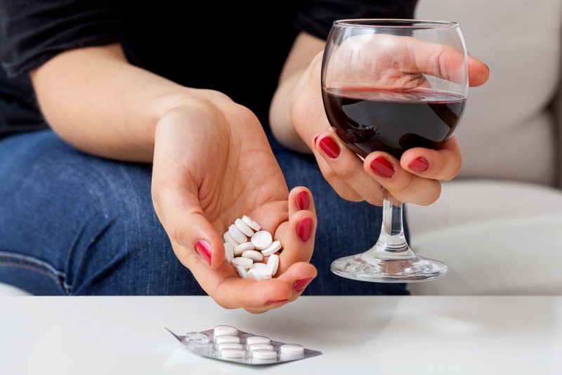 Совместимы ли антидепрессанты и алкоголь?